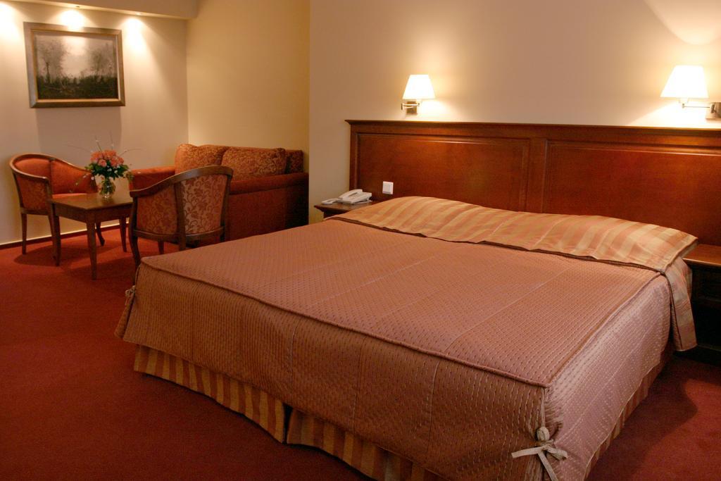 Hotel Prezydencki 3-Star Rzeszów Rom bilde