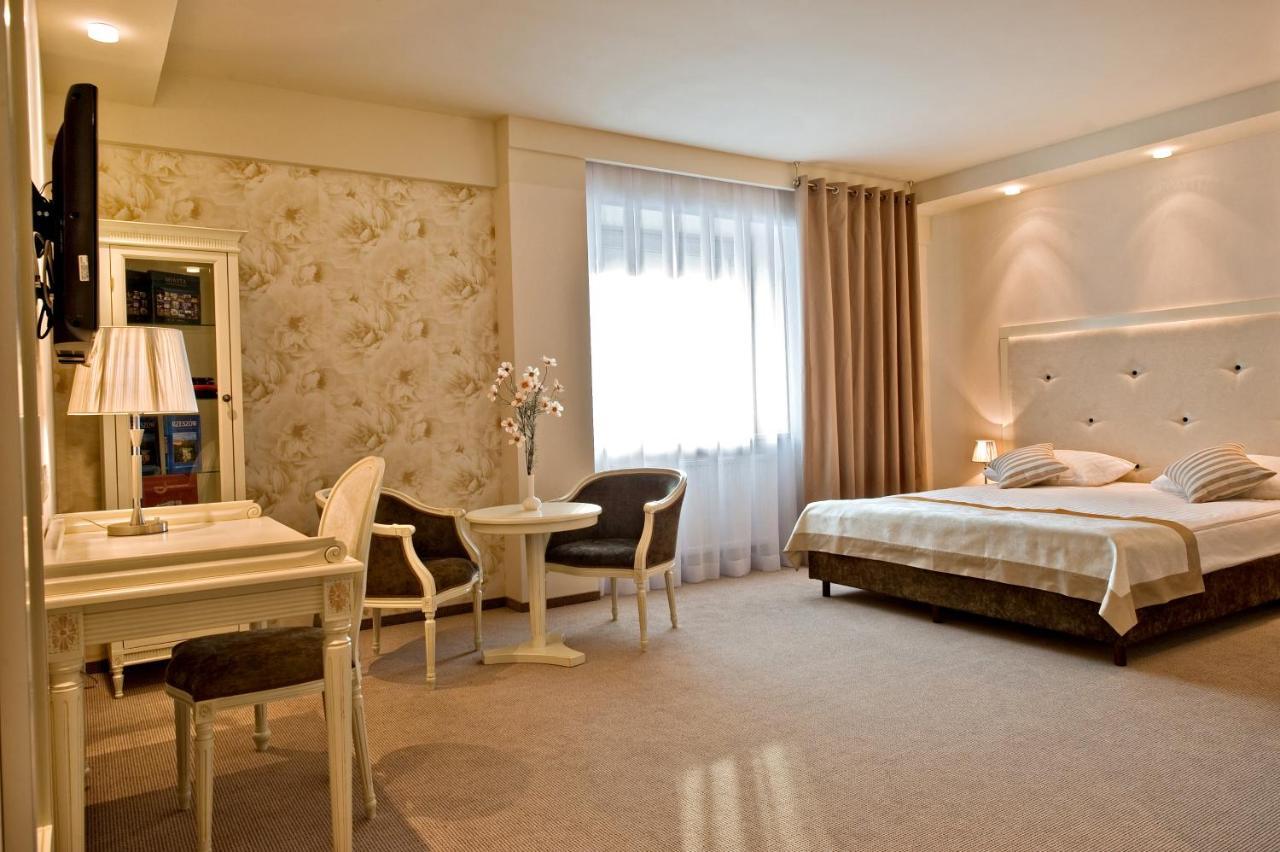 Hotel Prezydencki 3-Star Rzeszów Eksteriør bilde