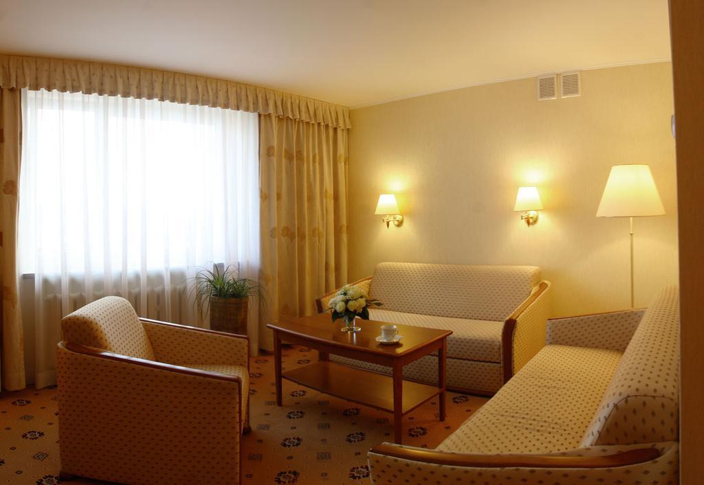 Hotel Prezydencki 3-Star Rzeszów Rom bilde